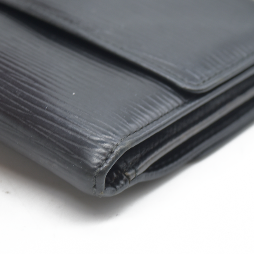 AUCTION $650Louis Vuitton Epi Porte Feiulle Elise Credit Leather Trifold Wallet SP0676