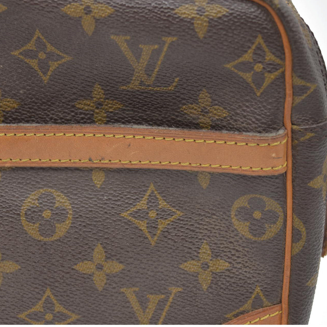 $1880 CONSIGNMENT Louis Vuitton  Monogram Trocadero 27