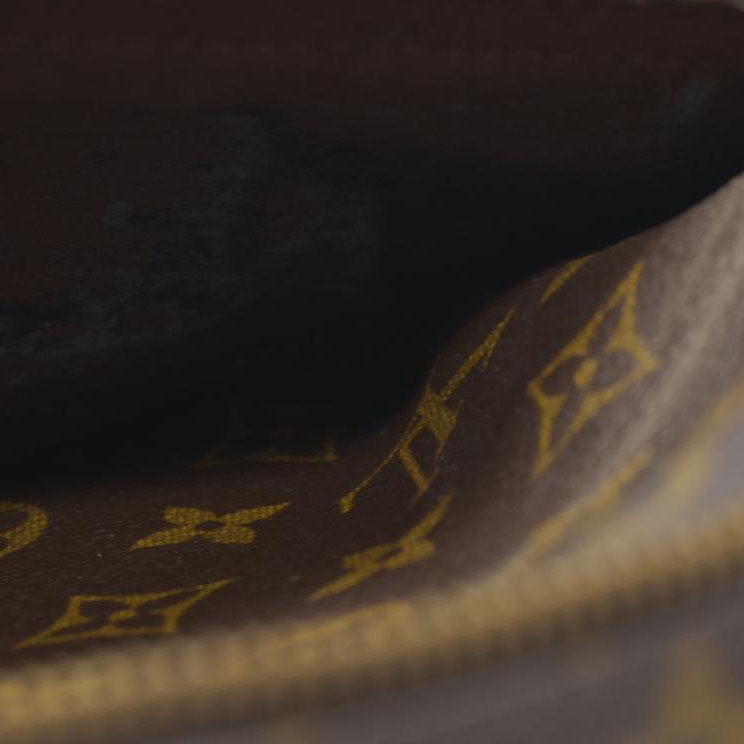 $1880 CONSIGNMENT Louis Vuitton  Monogram Trocadero 27