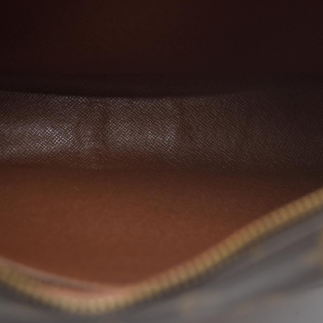 $1880 CONSIGNMENT Louis Vuitton  Monogram Trocadero 27