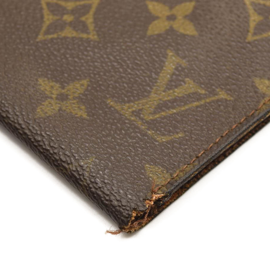 LOUIS VUITTON Monogram Poche Plate Envelope Clutch