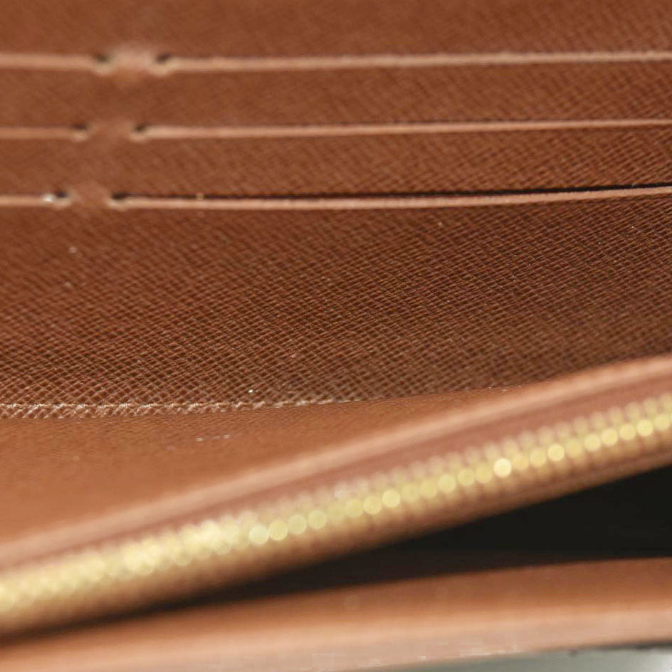 $1100 Louis Vuitton Monogram Etoile Sarah Wallet SP1049