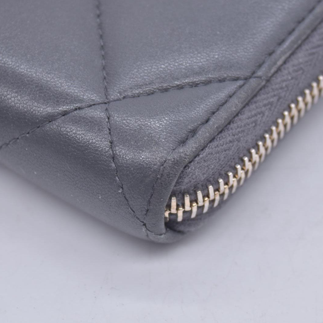 $1550 2021 Chanel Quilted 19 Long Zipped Around Wallet