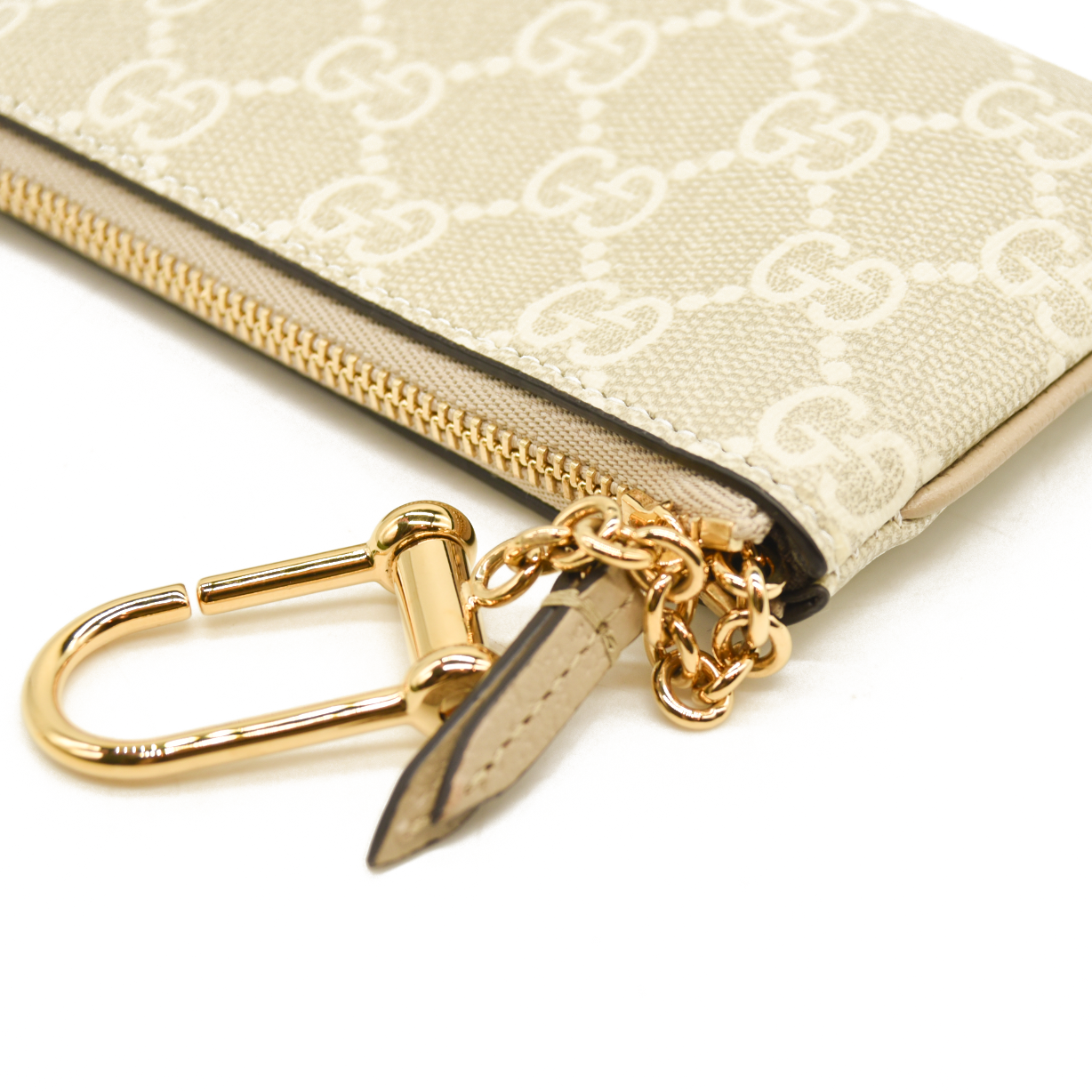 Gucci  GG Supreme Monogram Key Case Ecru Grigio
