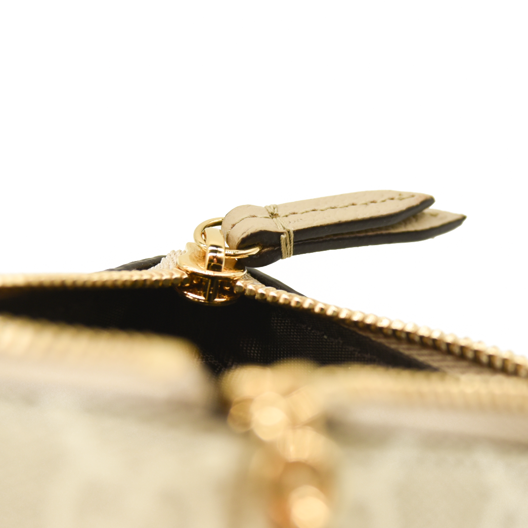 Gucci  GG Supreme Monogram Key Case Ecru Grigio