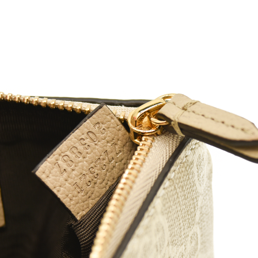 Gucci  GG Supreme Monogram Key Case Ecru Grigio