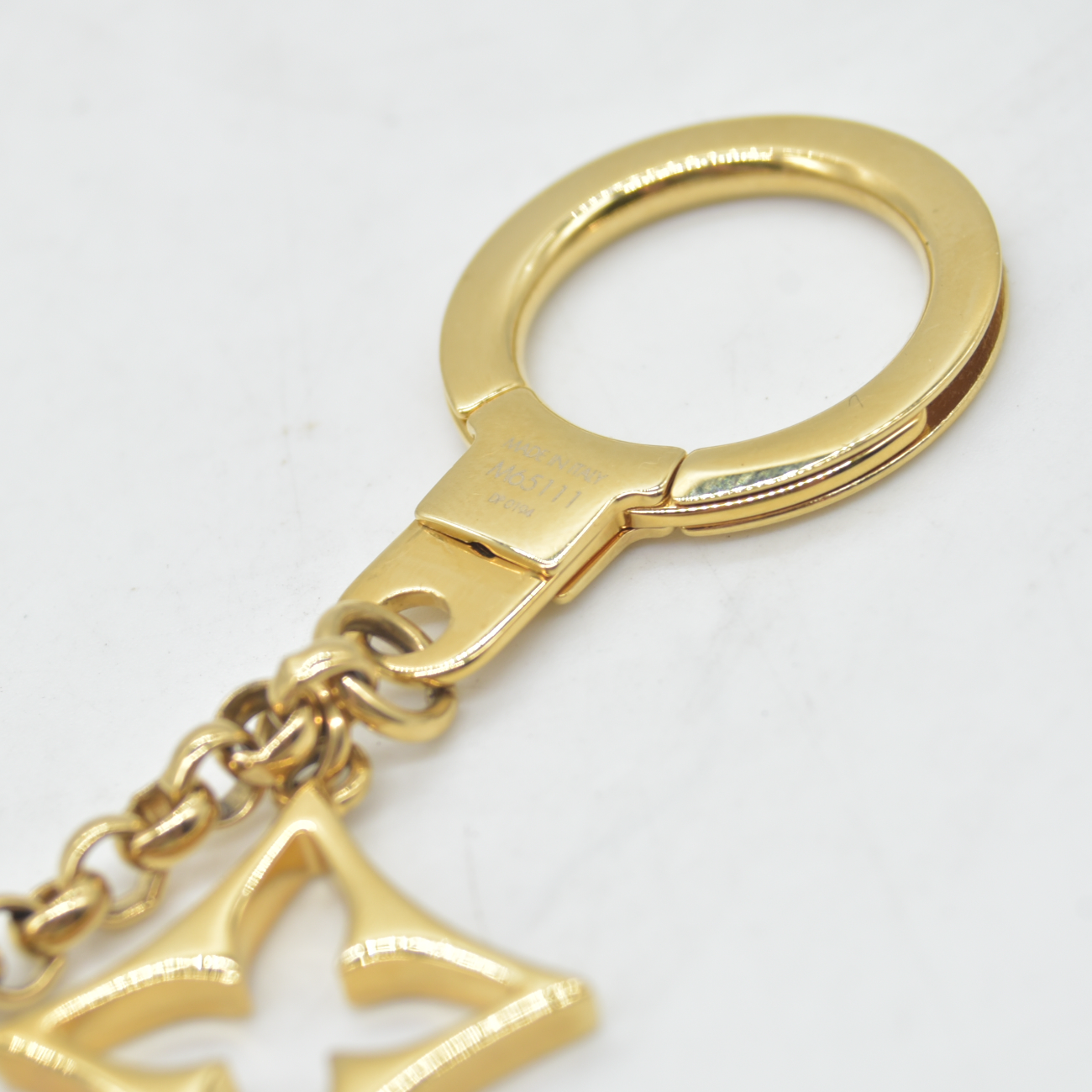 $655 Louis Vuitton M65111 Fleur de Monogram Bag Charm Key Holder Gold LV Keychain DP0194