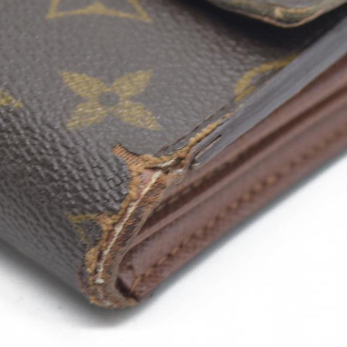 LOUIS VUITTON Monogram Alexandra Trifold Wallet