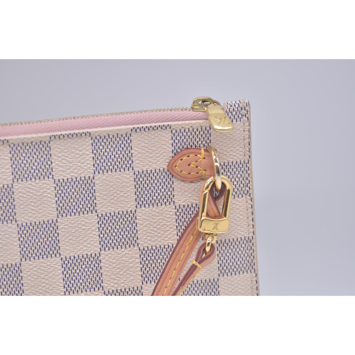 $2240 2018 Louis Vuitton Damier Azur Neverfull MM Rose Ballerine with Pouch 10021297