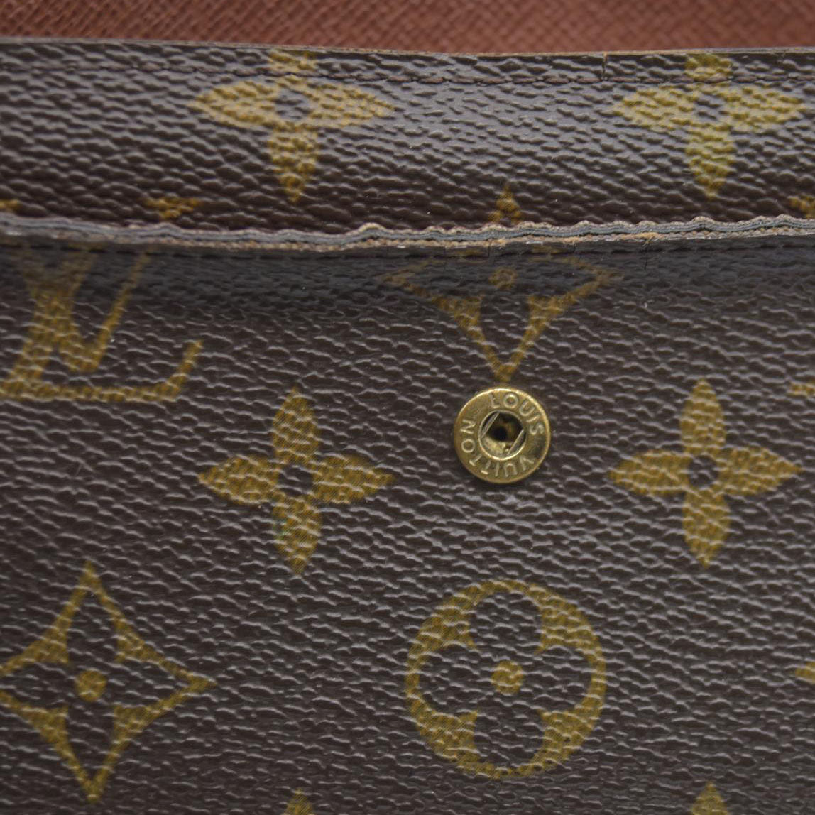 LOUIS VUITTON Monogram Alexandra Trifold Wallet