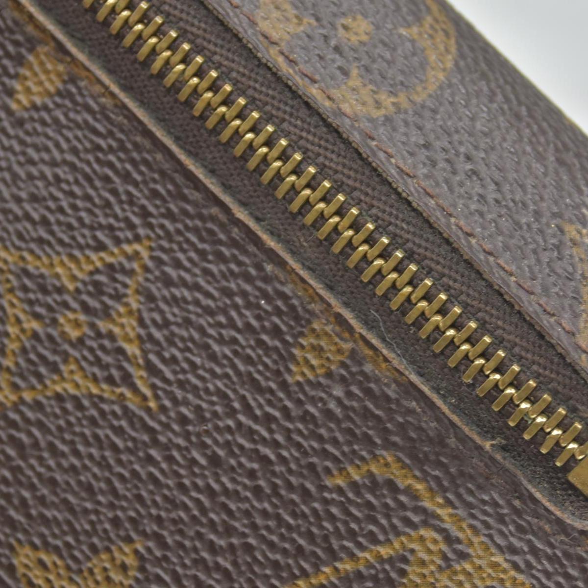 $705 2005 Louis Vuitton Monogram Koala Compact Wallet SD0095