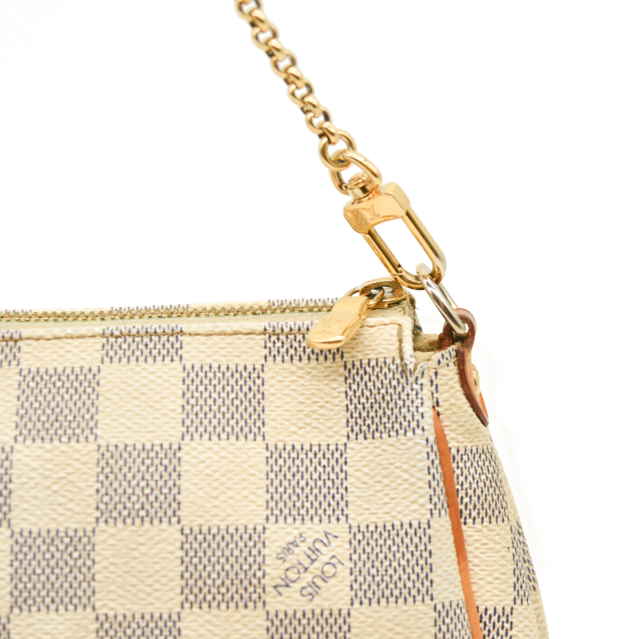 $1290 Louis Vuitton  Damier Azur Eva Clutch Crossbody SD0184