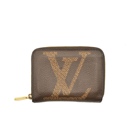 LOUIS VUITTON Monogram Giant Zippy Coin Purse