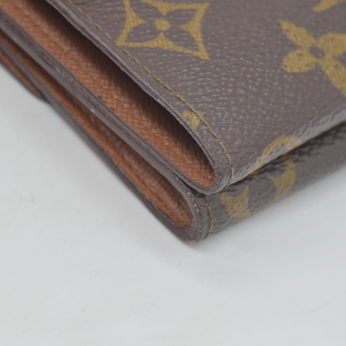 $630 Louis Vuitton Monogram Elise Wallet CONSIGNMENT