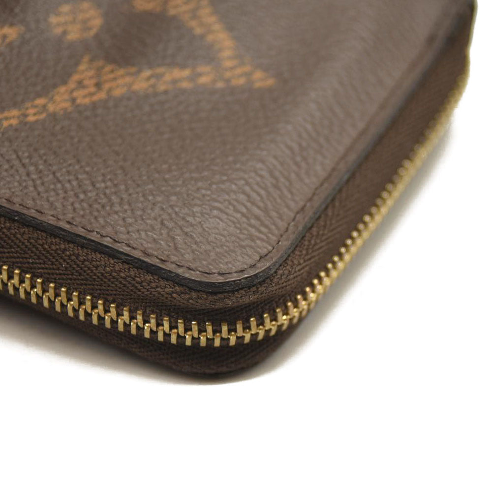 LOUIS VUITTON Monogram Giant Zippy Coin Purse