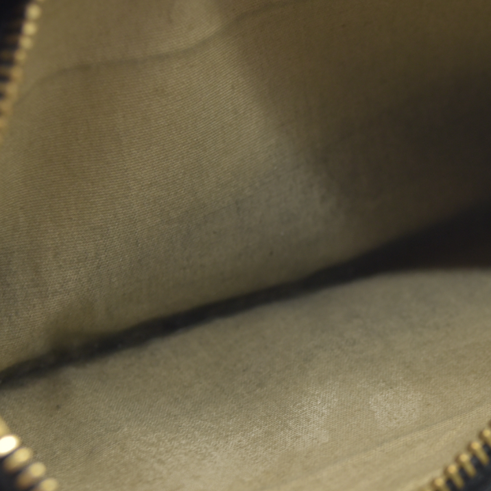 AUCTION $550 Chloe Lily Leather Zip Around Long Wallet Purse Black