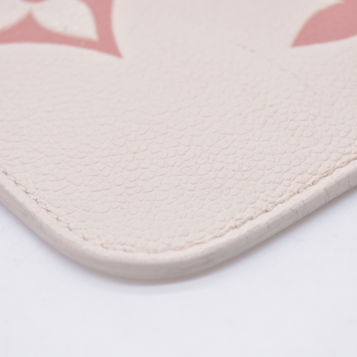 $1250 Louis Vuitton Bi-Color Monogram Rose Trianon Empreinte Pochette 10021370