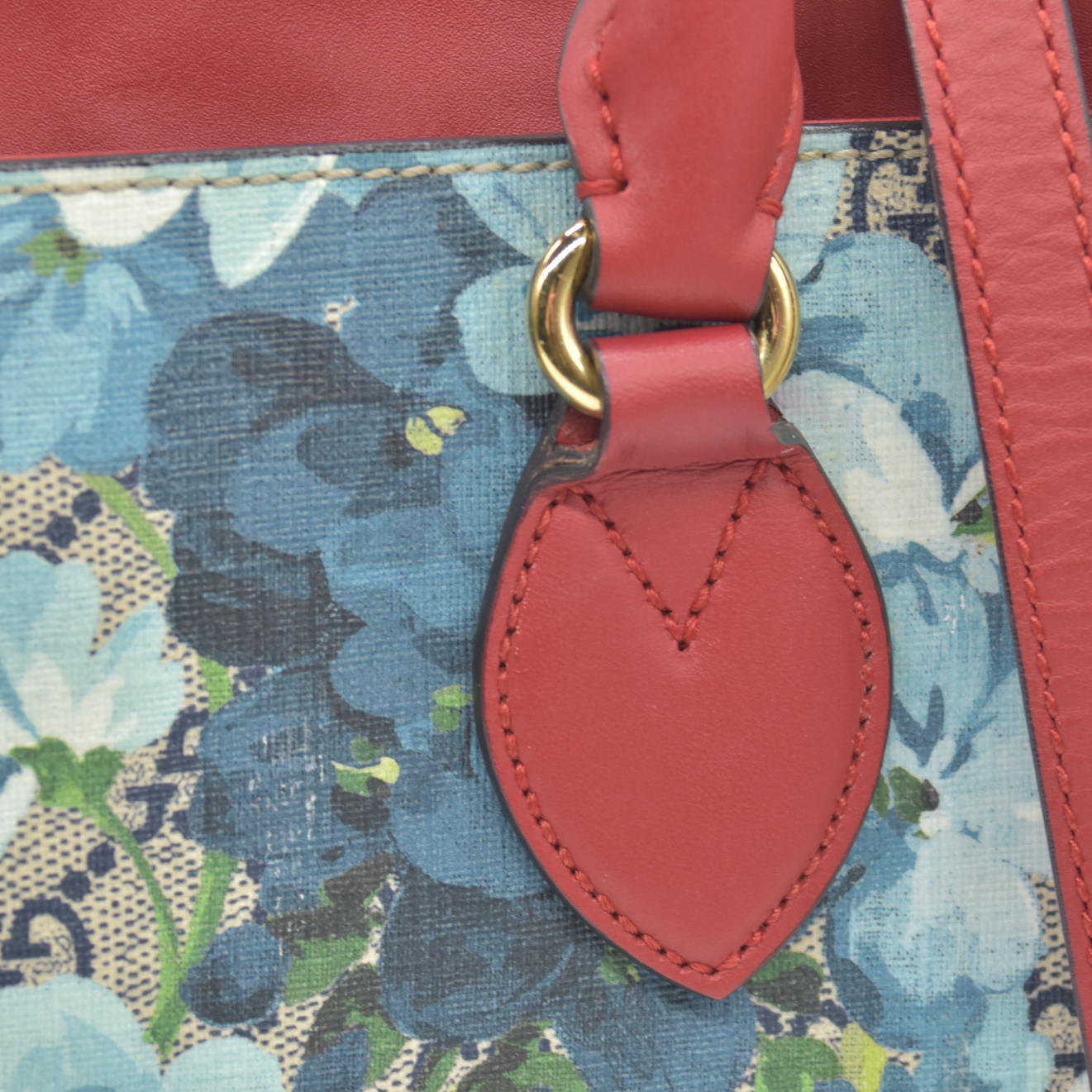 GUCCI GG Supreme Monogram Blooms Medium Zip Top Tote Beige Blue Navy Hibiscus Red CONSIGNMENT
