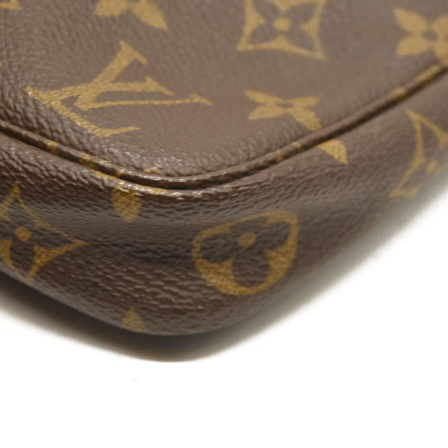 Louis Vuitton  Monogram Pochette Accessories  AR0927