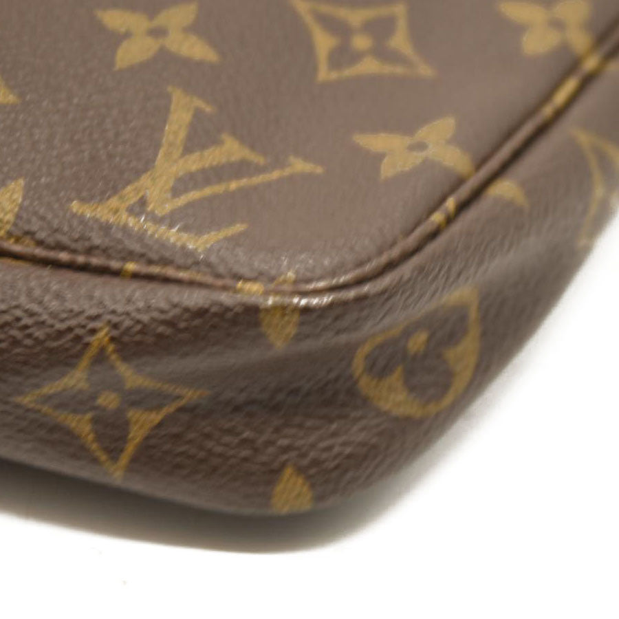 Louis Vuitton  Monogram Pochette Accessories  AR0927