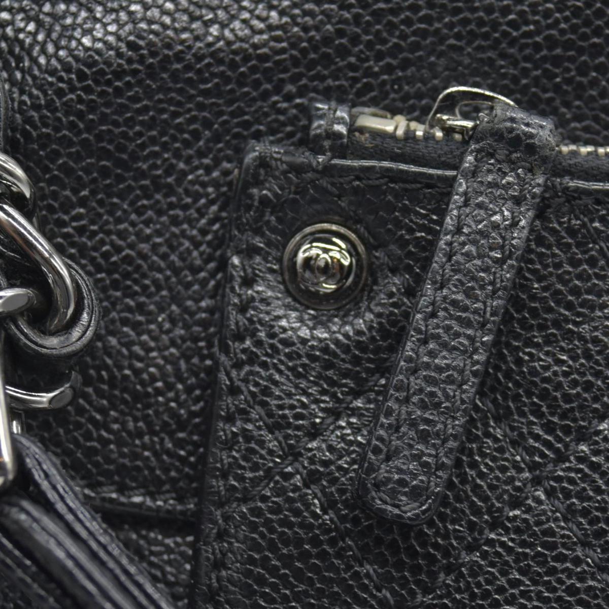 $2700 Chanel Glazed Caviar Pocket In The City Tote Black CONSIGNMENT