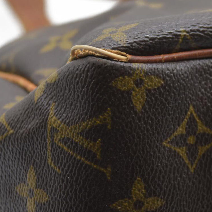 $1300 Louis Vuitton  Monogram Batignolles Vertical WELL WORN