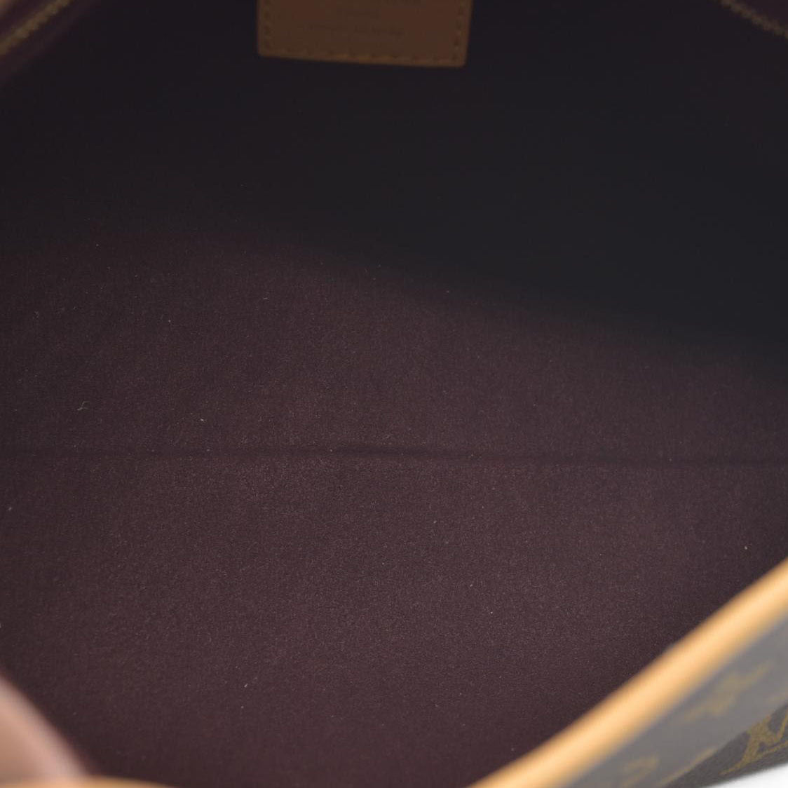 Louis Vuitton LV Monogram Carryall BB