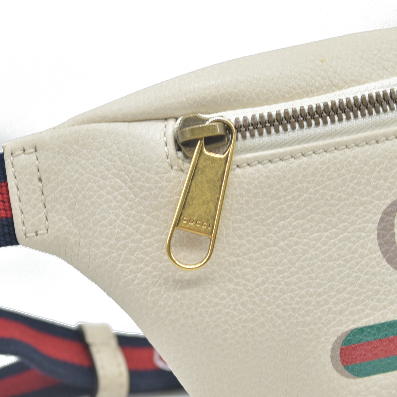 Gucci Grained Calfskin Small Logo Belt Bag White CONSIGNMENT