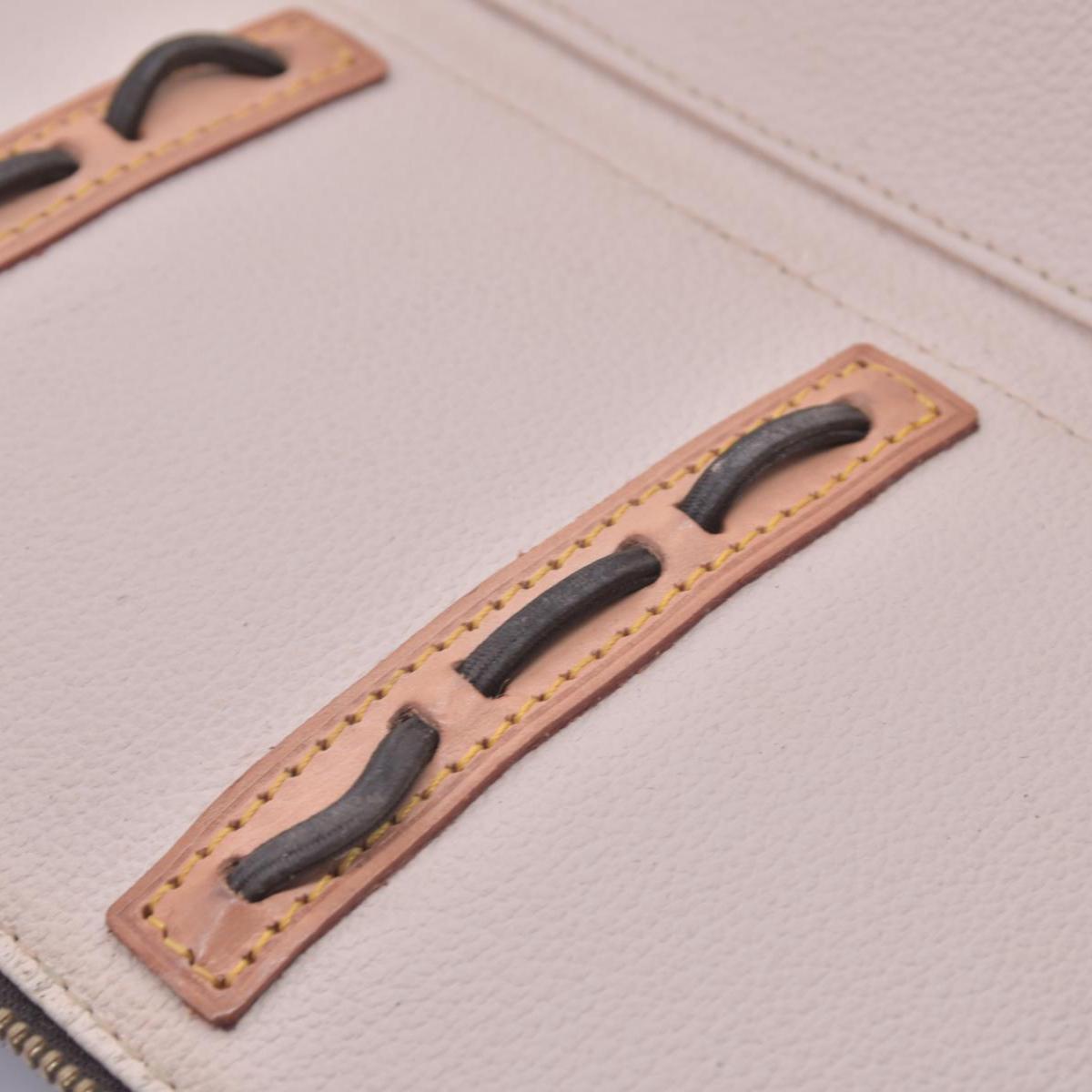 $880 2002 LOUIS VUITTON Monogram Trousse Blush LARGE VI0052