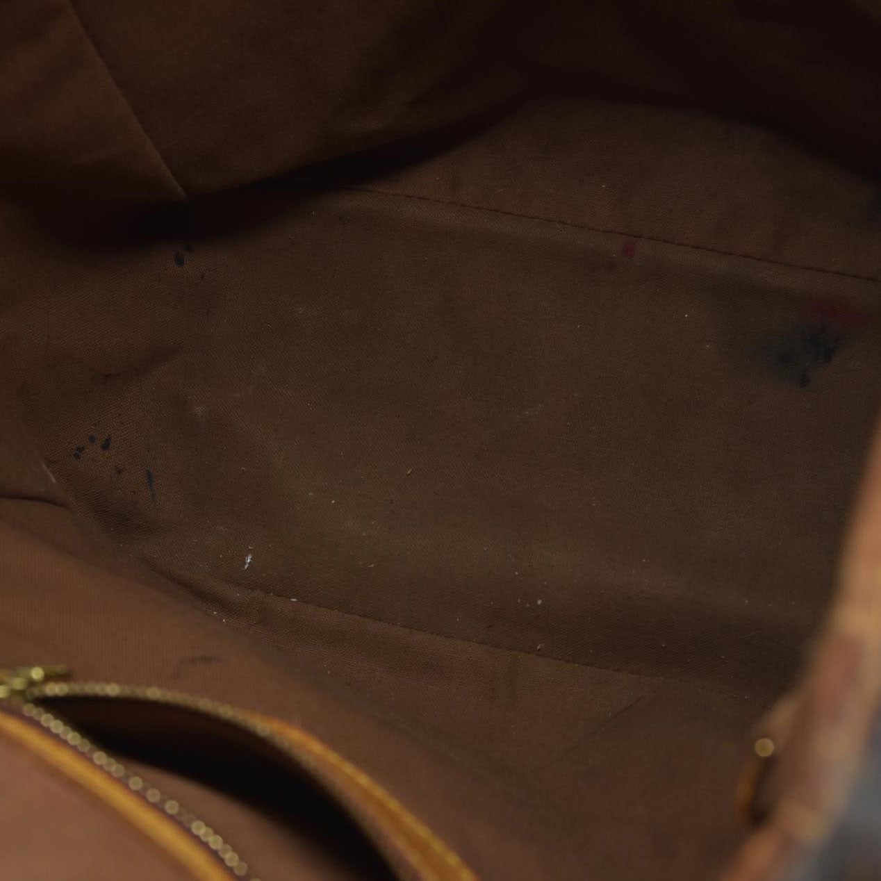 $1300 Louis Vuitton  Monogram Batignolles Vertical WELL WORN