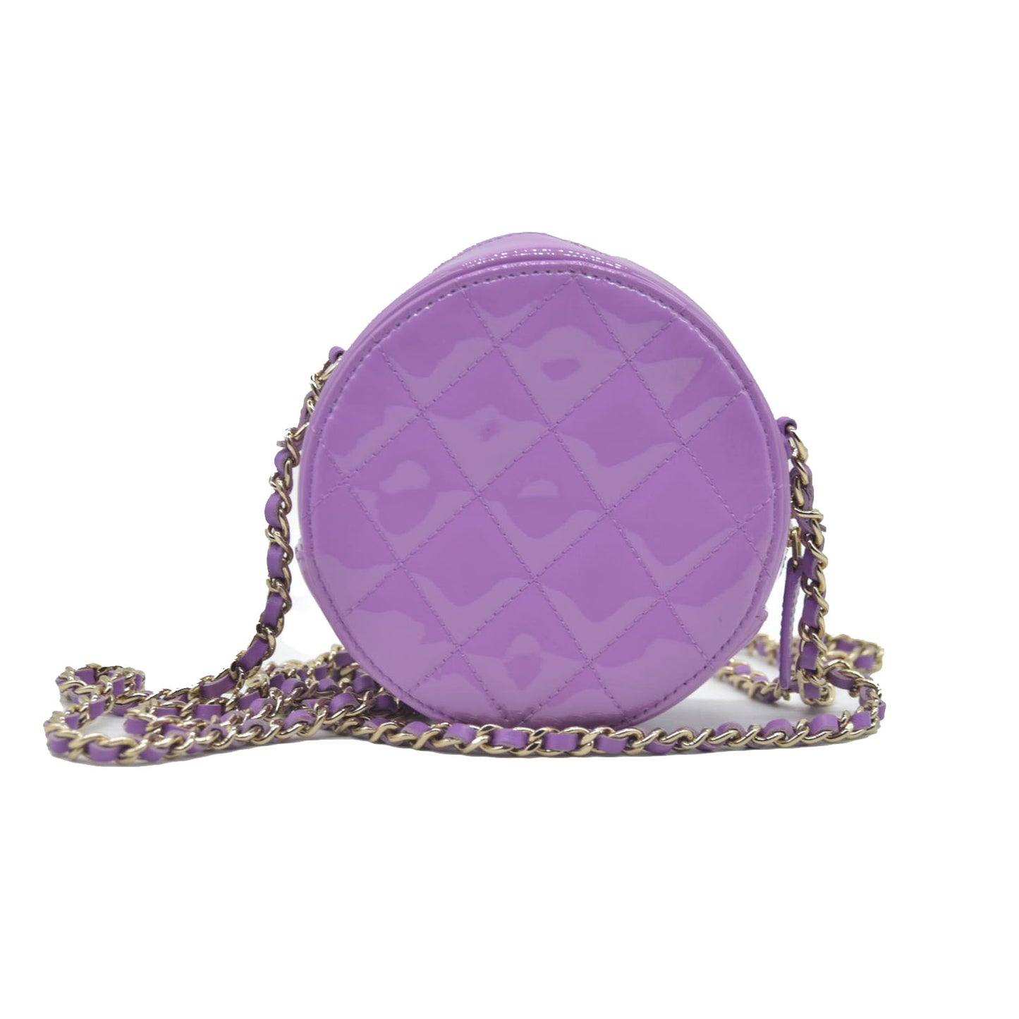 $2940 Chanel Patent Quilted Round Clutch with Chain