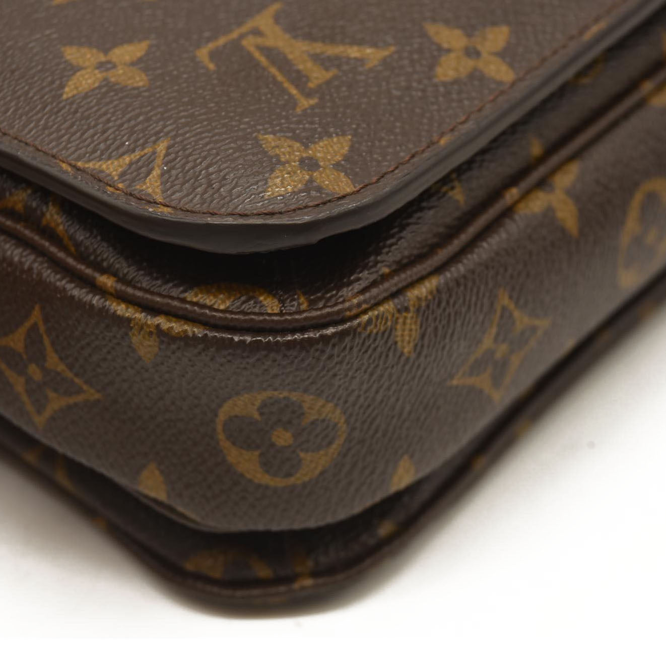 LOUIS VUITTON Monogram Pochette Metis DU4145