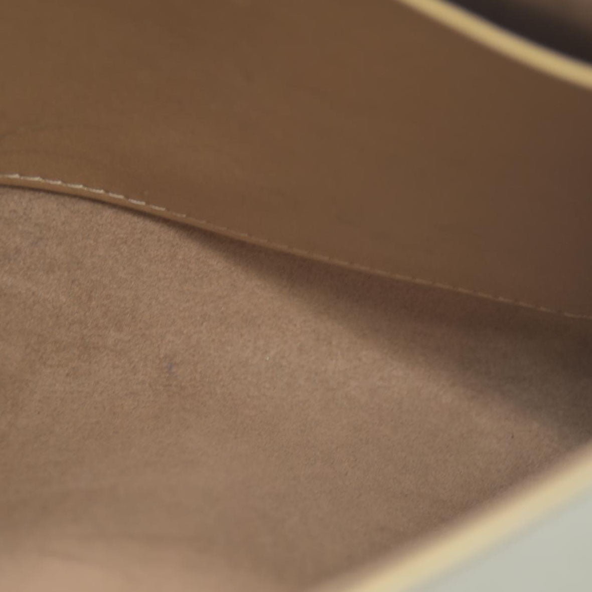 AUCTION $2150 Louis Vuitton  Metallic Calfskin Love Note Gold Bronze