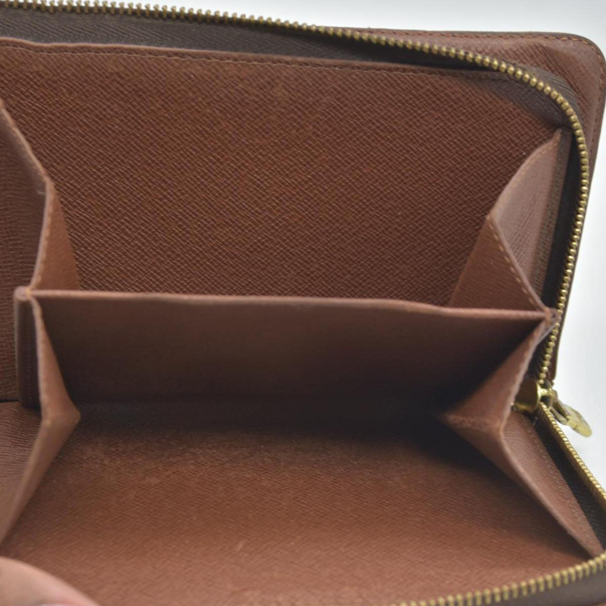 $750 Louis Vuitton Monogram Porte Papier Zippe Bifold Wallet Brown