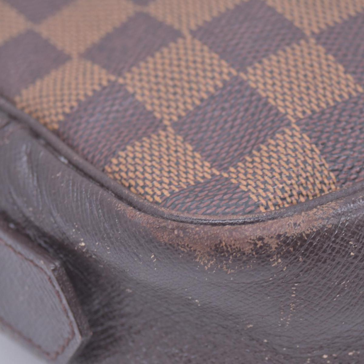 $1130 1998 LOUIS VUITTON Damier Ebene Toiletry Bag 25 CA0968
