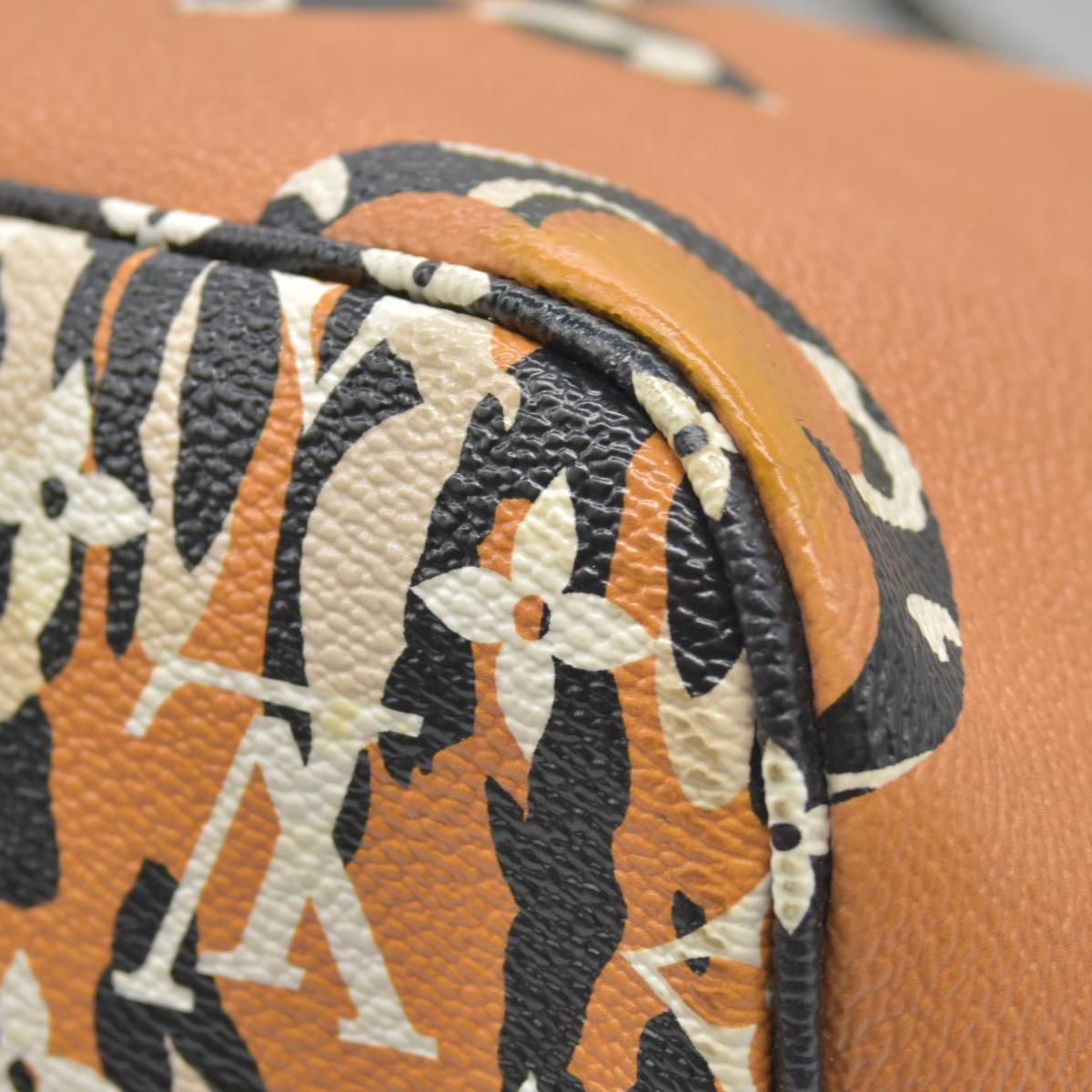 $2490 2019 Louis Vuitton  Monogram Giant Jungle Neverfull MM GI2139