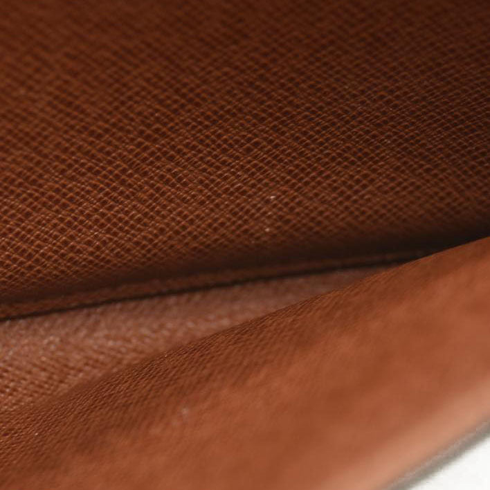 Louis Vuitton  Monogram Sarah Wallet MB1005