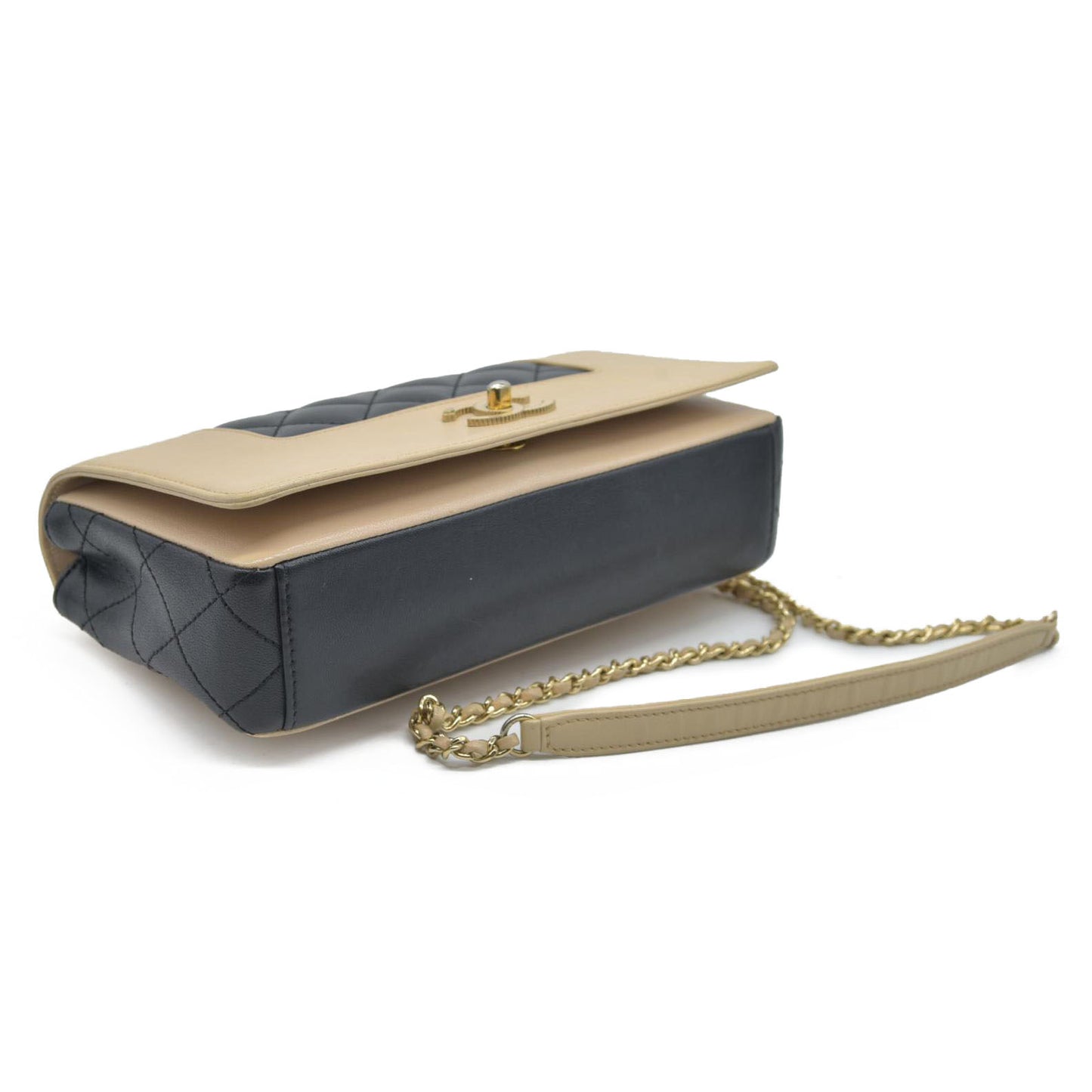 $4700 Chanel Mademoiselle Vintage Flap Bag Black Beige BiColor Turn Lock CC Chain Crossbody