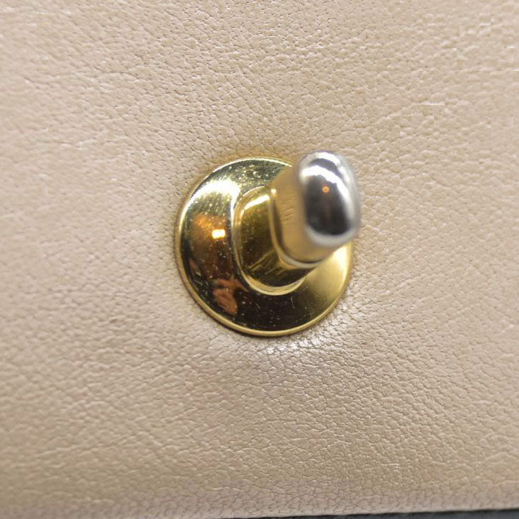 $4700 Chanel Mademoiselle Vintage Flap Bag Black Beige BiColor Turn Lock CC Chain Crossbody