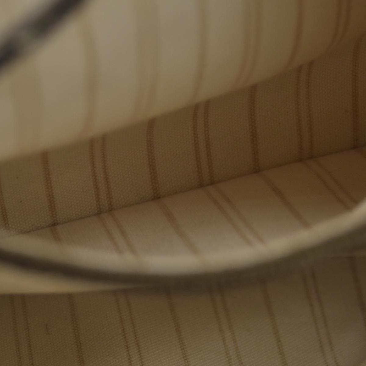 $2490 2019 Louis Vuitton  Monogram Giant Jungle Neverfull MM GI2139