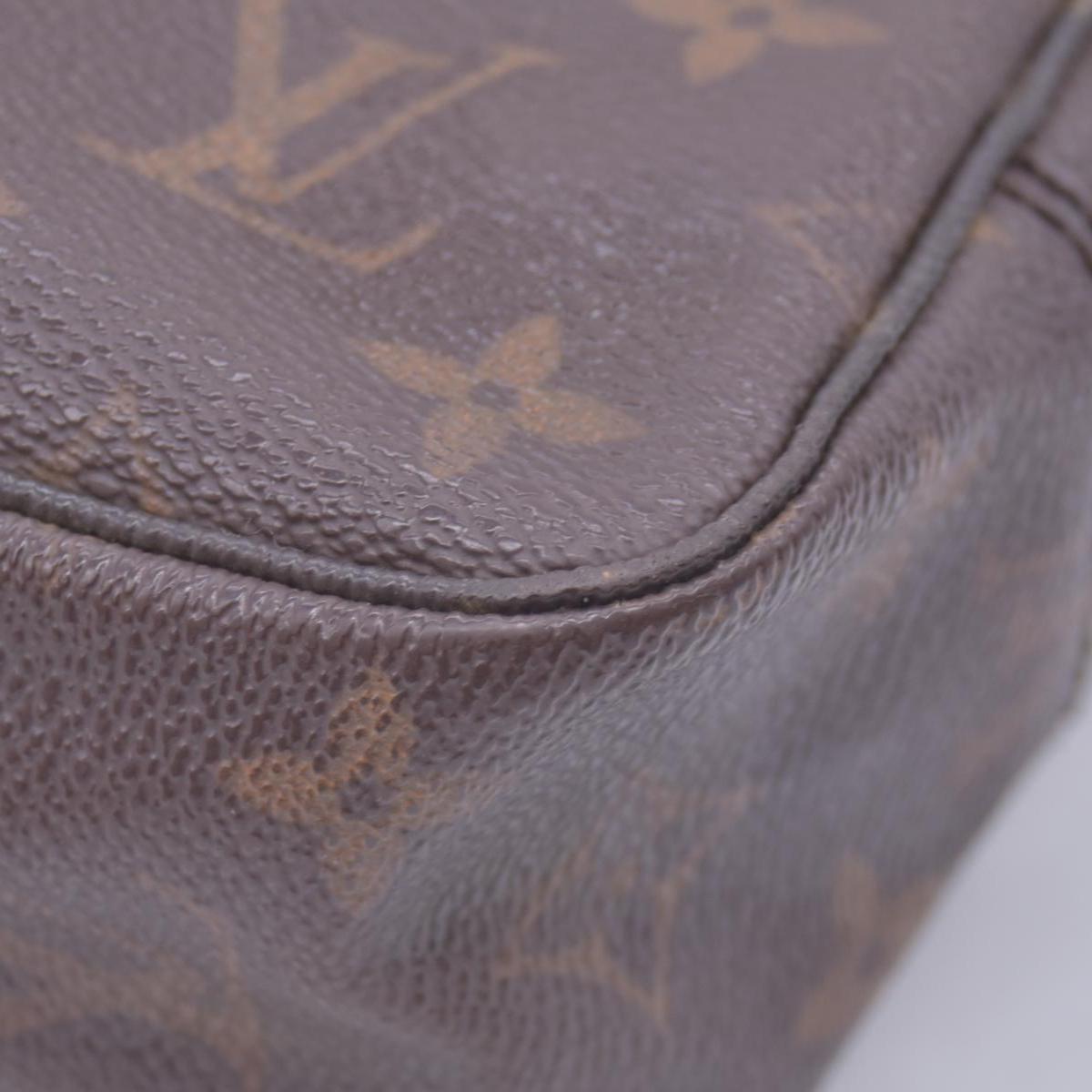 $600 1988 LOUIS VUITTON Monogram Trousse Toilette 23 883TH