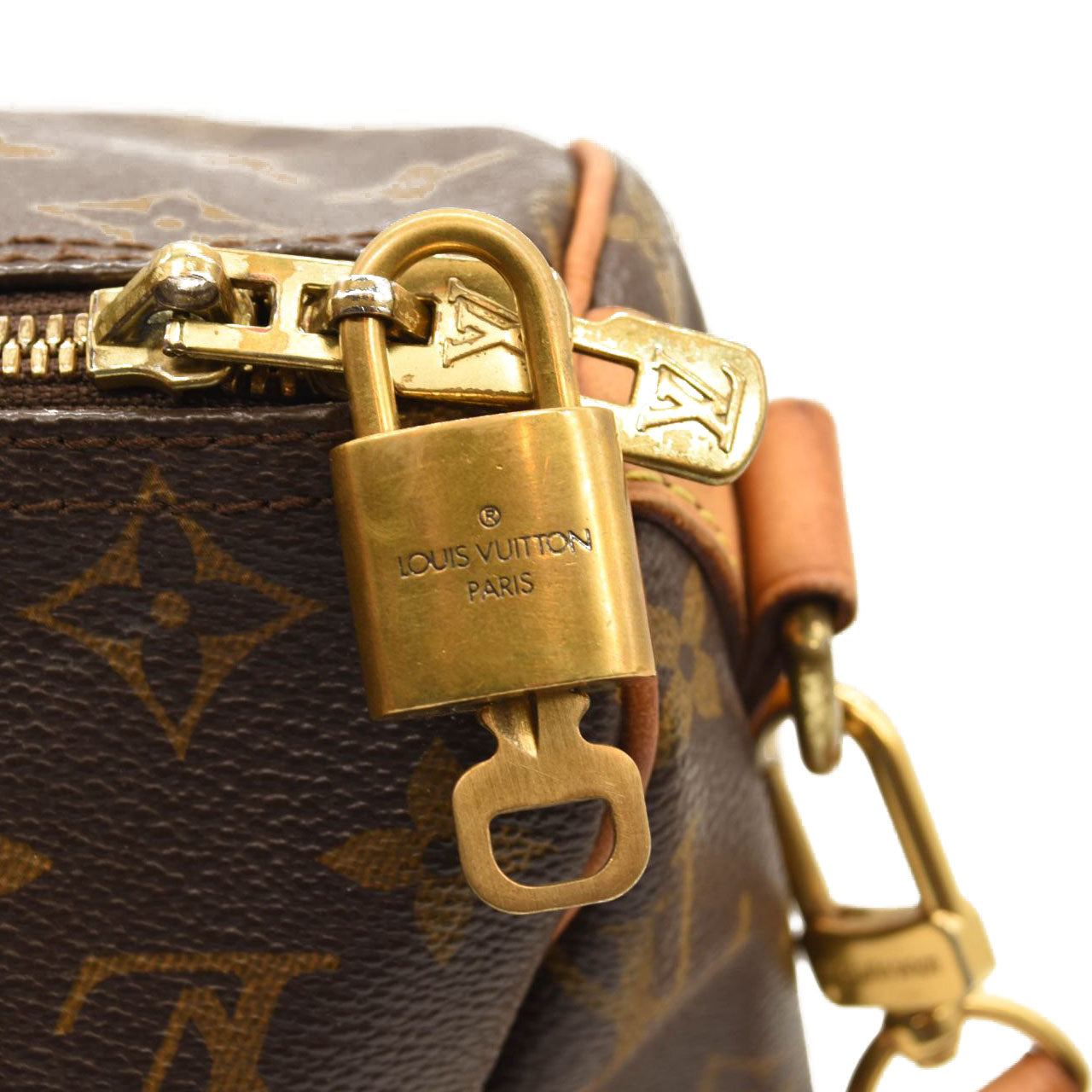 LOUIS VUITTON Monogram Speedy Bandouliere 30