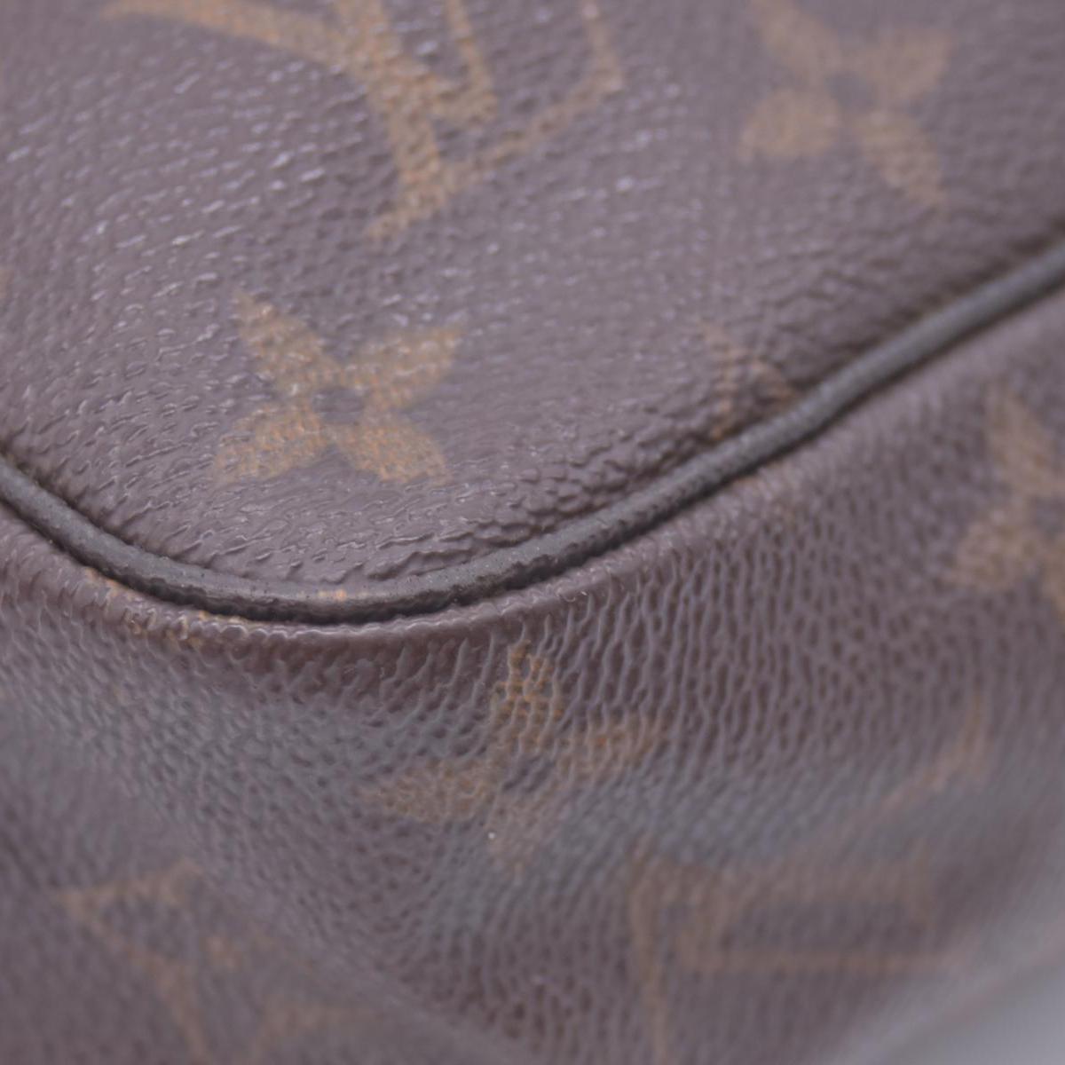 $600 1988 LOUIS VUITTON Monogram Trousse Toilette 23 883TH