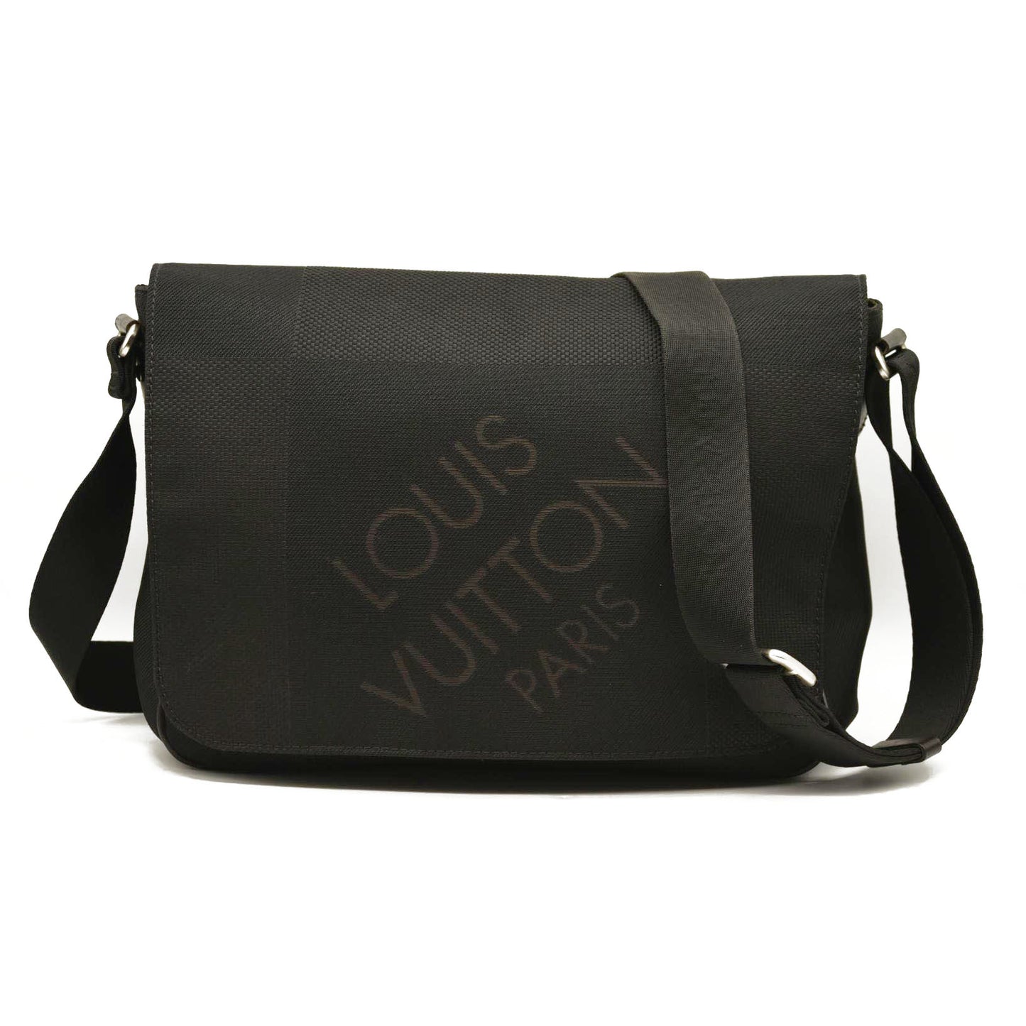 LOUIS VUITTON  Damier Geant Petit Messenger Bag Black  VI4098