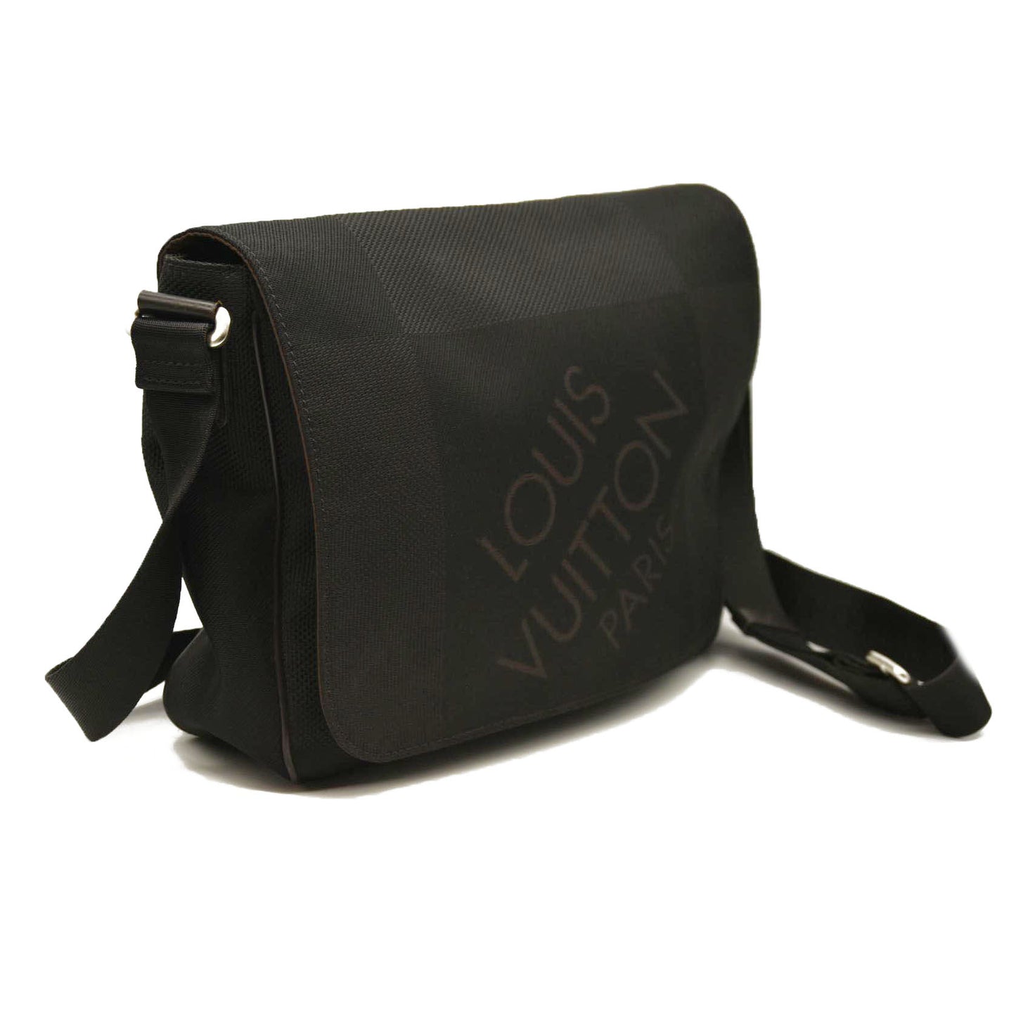 LOUIS VUITTON  Damier Geant Petit Messenger Bag Black  VI4098
