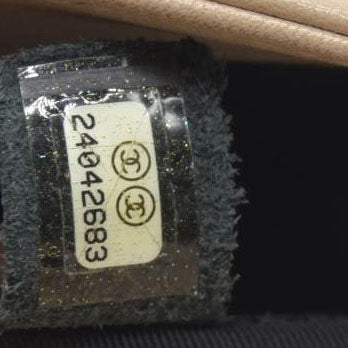 $4700 Chanel Mademoiselle Vintage Flap Bag Black Beige BiColor Turn Lock CC Chain Crossbody