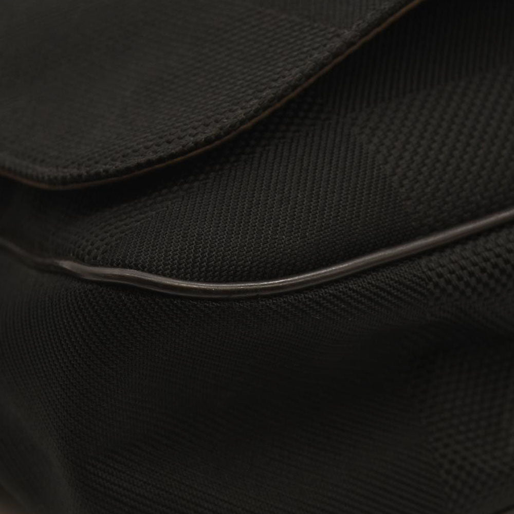 LOUIS VUITTON  Damier Geant Petit Messenger Bag Black  VI4098