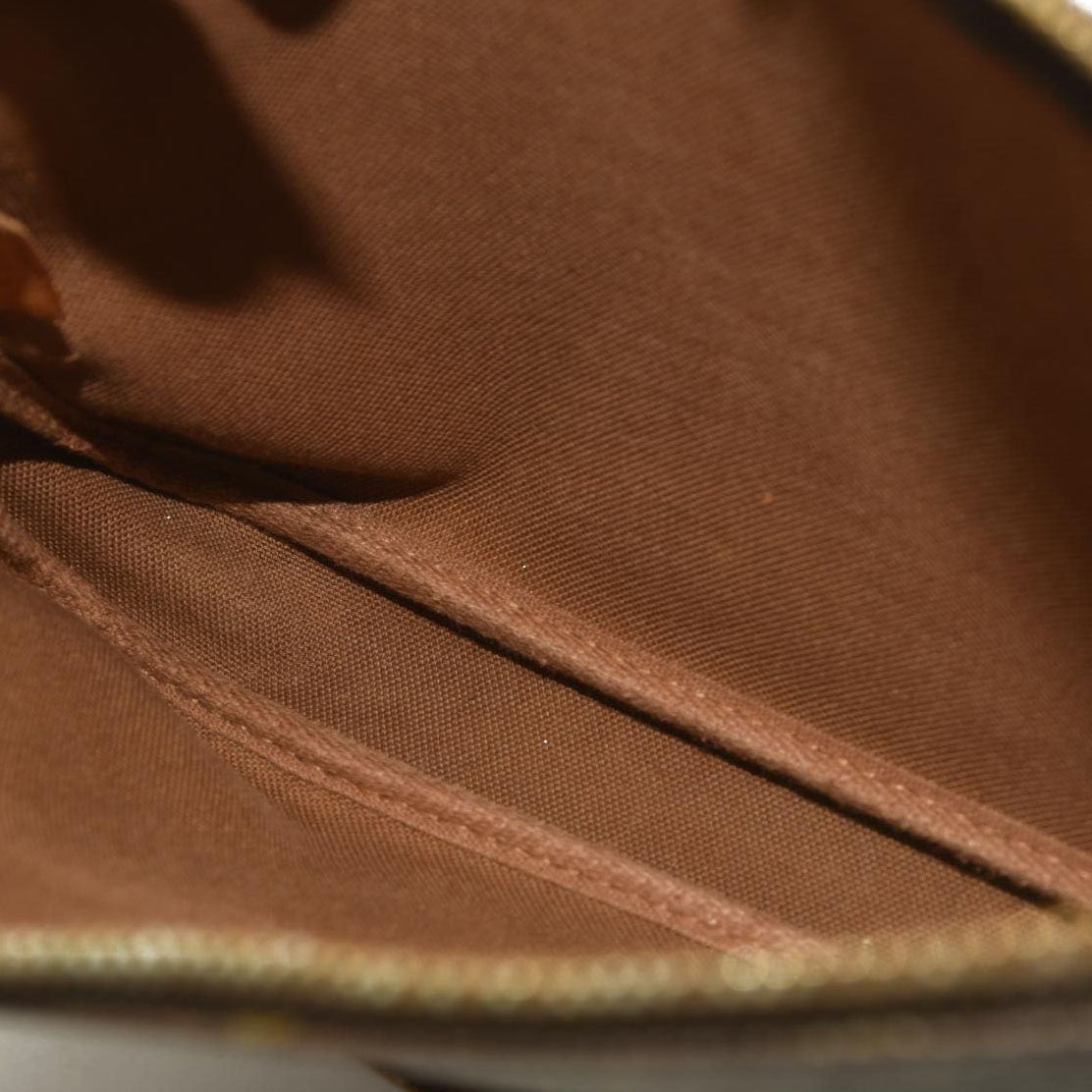 LOUIS VUITTON Monogram Pochette Accessories VI1909