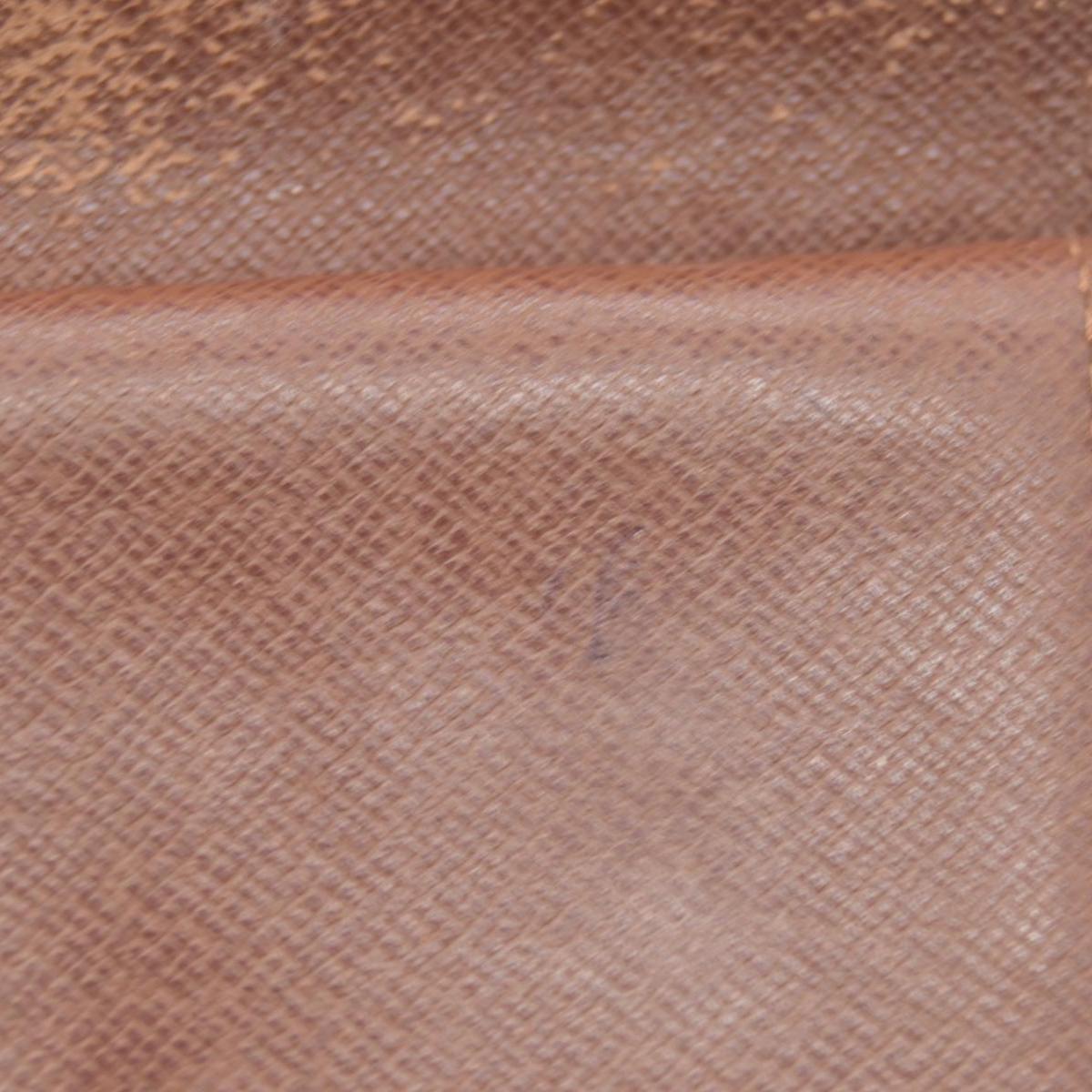 $750 2005 Louis Vuitton Kisslock French Wallet CA0015