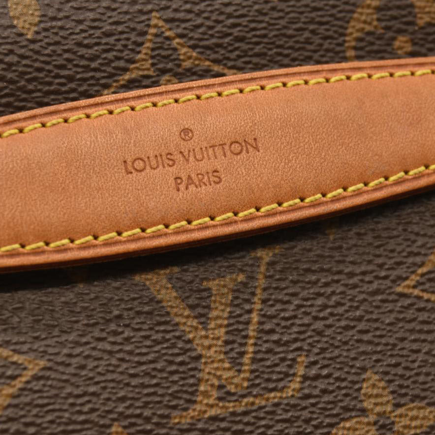 LOUIS VUTTION Monogram Bumbag MI4109